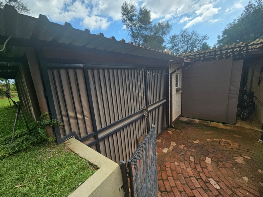 4 Bedroom Property for Sale in Utopia Nature Estate North West